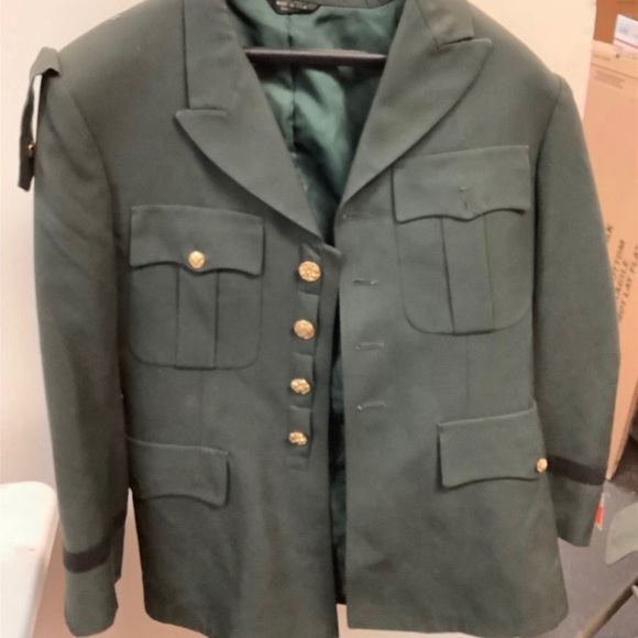 Joe's Army and Navy store button up
